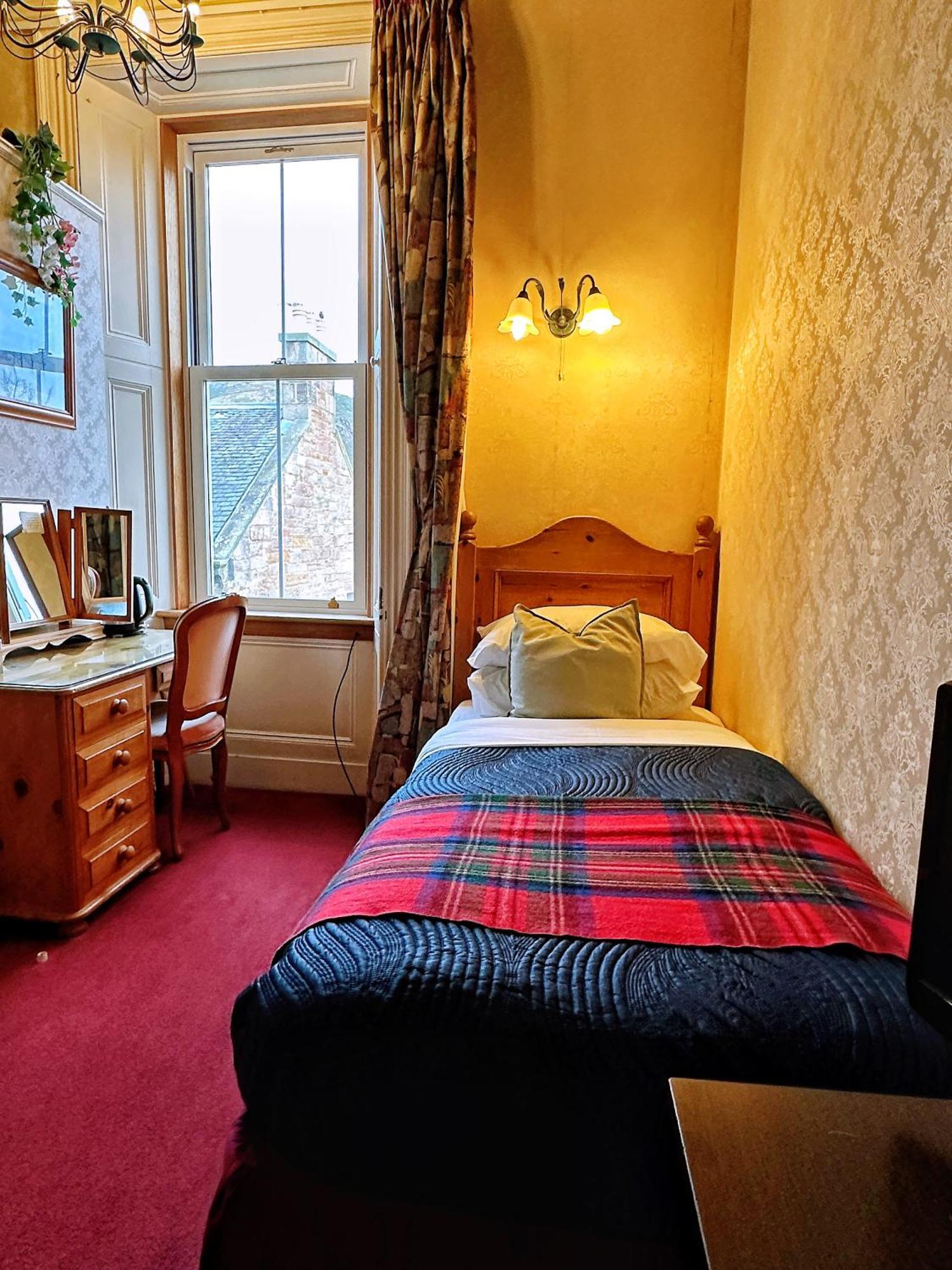 Rosehall Hotel Эдинбург Экстерьер фото